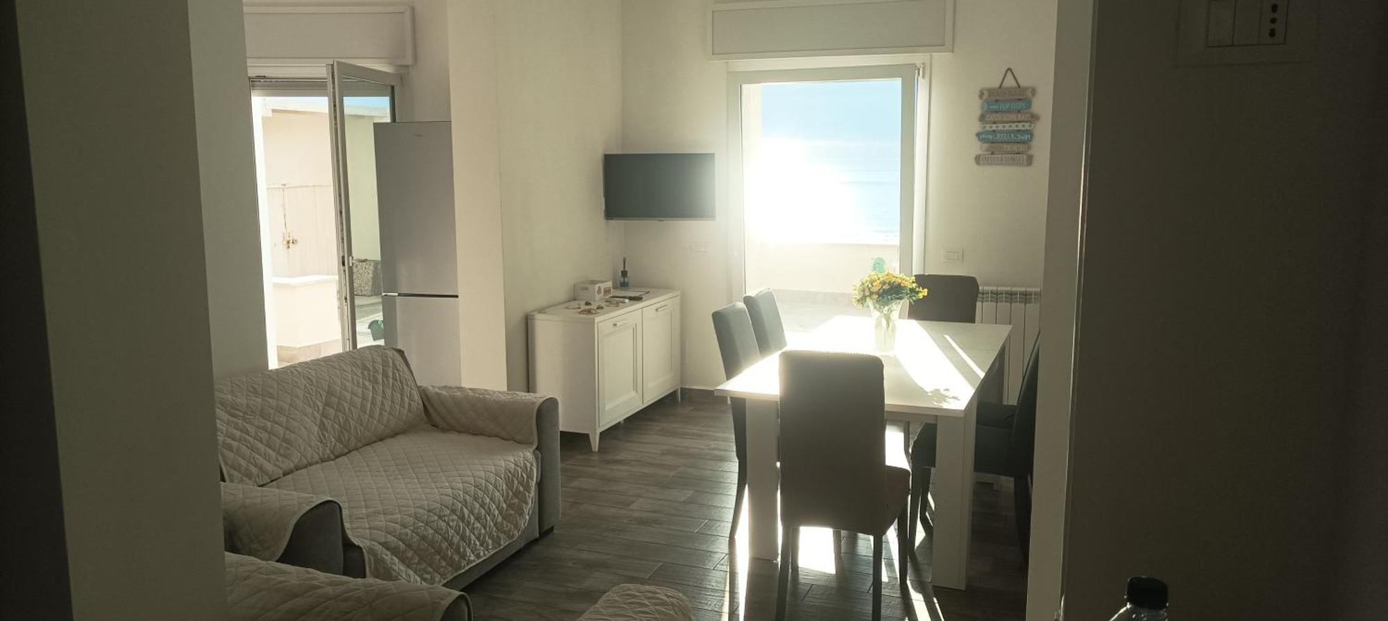 The Suite On The Beach Torvaianica Exterior foto